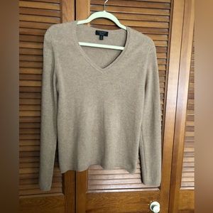Classic cashmere sweater